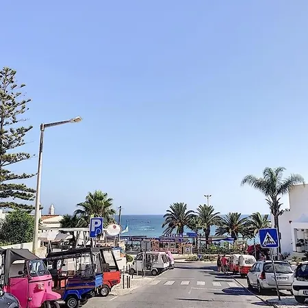 Himalaya Rooftop Sea View אלבופיירה