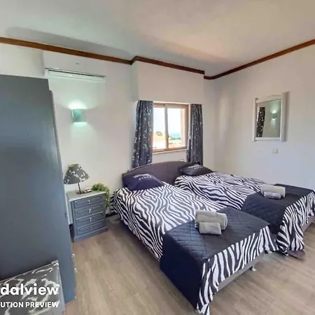 Himalaya Rooftop Sea View Lägenhet *