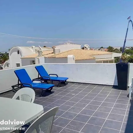 Apartment Himalaya Rooftop Sea View *