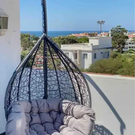 Himalaya Rooftop Sea View *